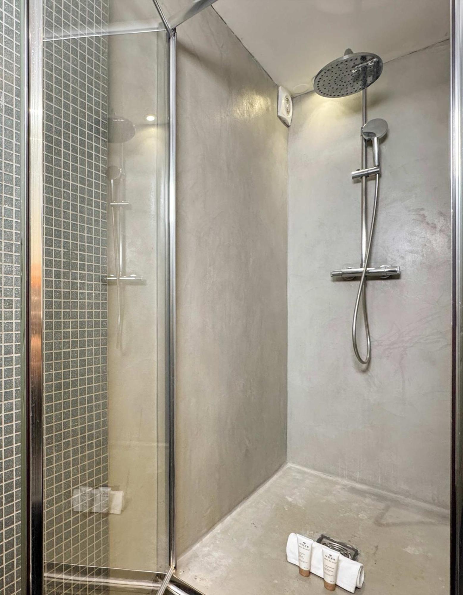 Unique Authentic In Le Marais Apartment Paris